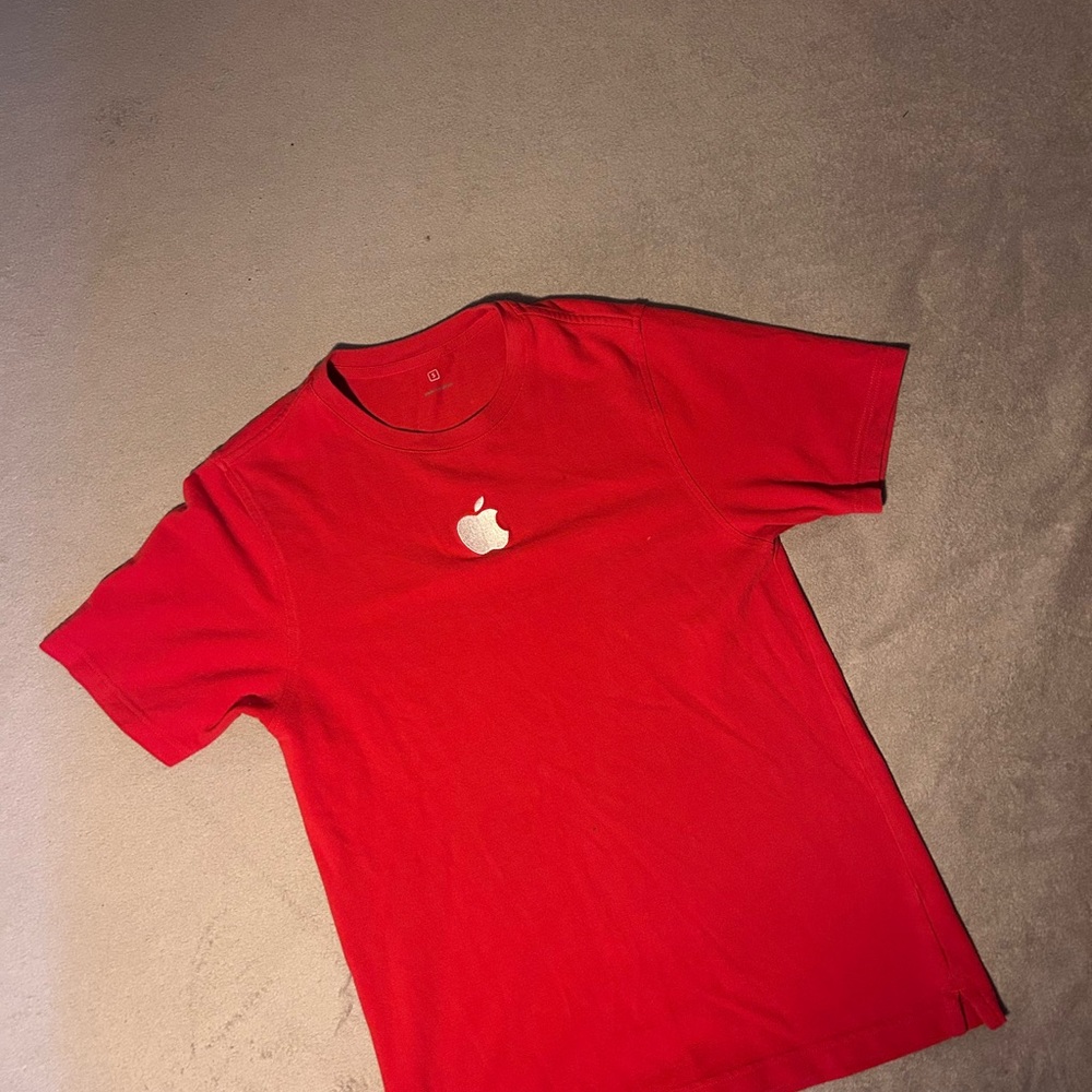 Apple Red Short Sleeve Tee